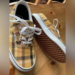 VANS yellow plaid